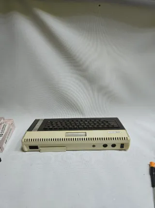 Atari 600XL Ordenador Clásico