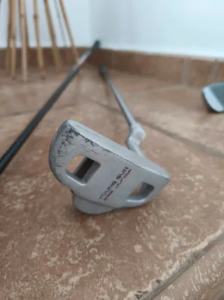 Palos de golf Young Gun Junior con bolsa,pelotas..