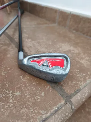 Palos de golf Young Gun Junior con bolsa,pelotas..