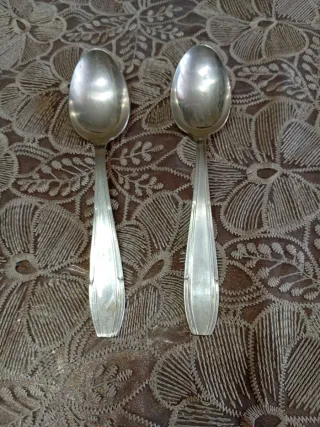 Coppia Cucchiai Vintage Argentati