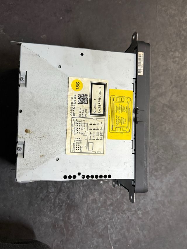 Pantalla Radio Golf VI