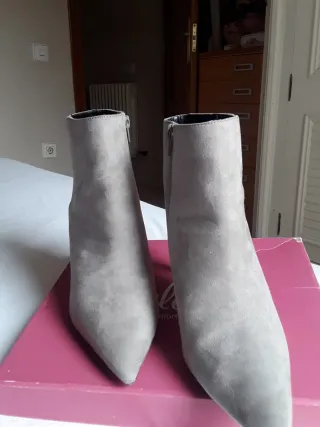 Botines Zara Ante Gris Talla41 Destalonado