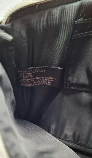 Neceser LOVE de Victoria's Secret