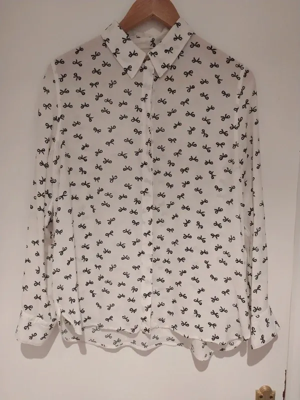 Camisa Blusa Zara Estampado Lazos talla L, no XL