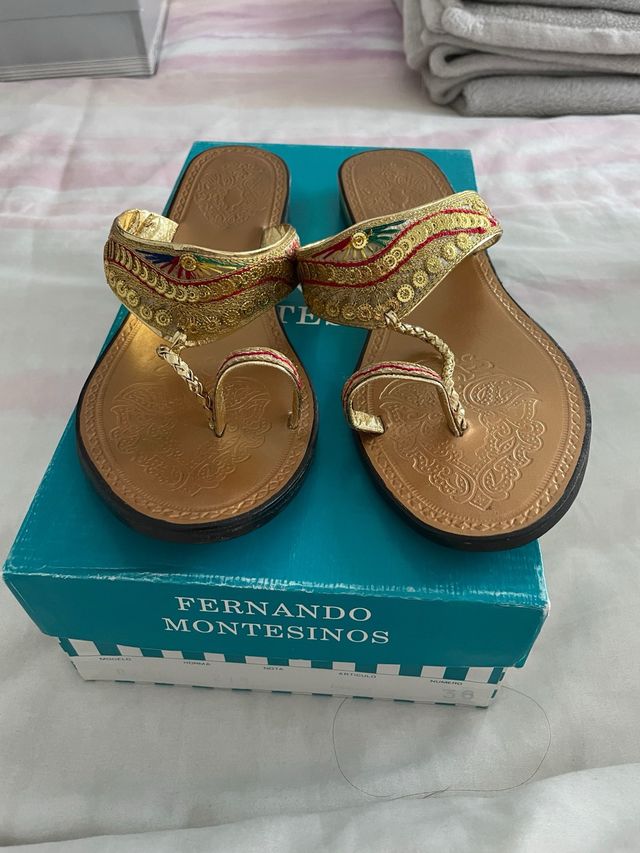 Sandalias Doradas disfraz