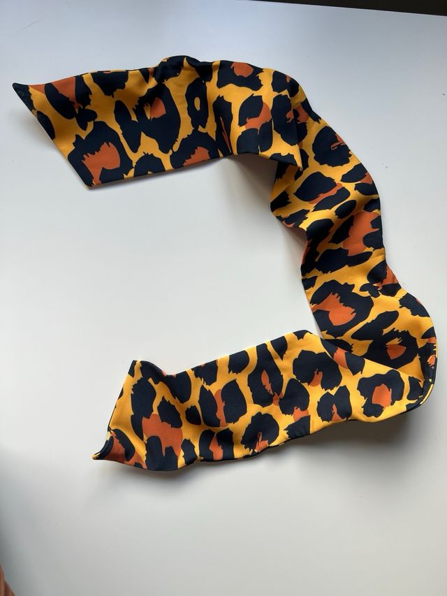 Diadema de pelo con alambre, estampado leopardo