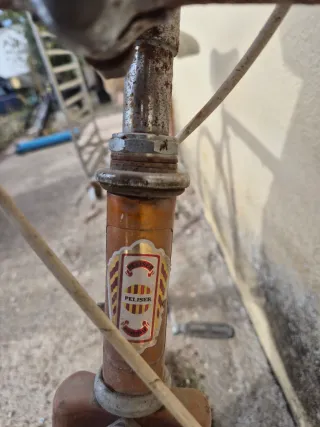 Bicicleta Vintage Peliser para Restaurar