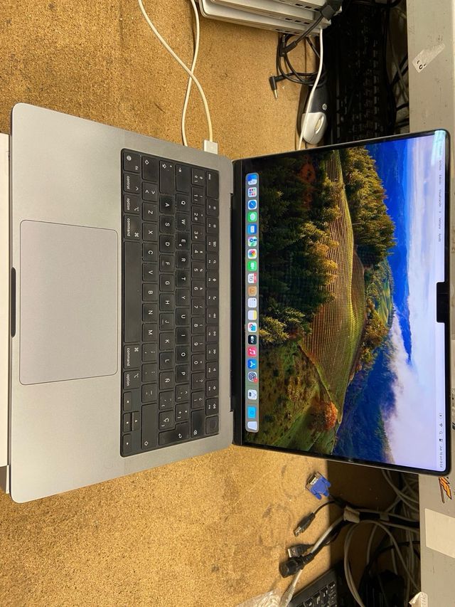 MacBook Pro 14 M1 Pro 16GB 2021, 88% batería