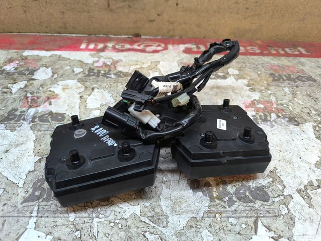 CUADRO MARCADOR YAMAHA TRACER 900 2022