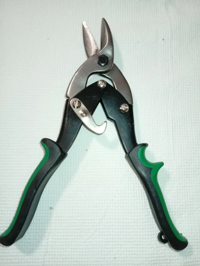 Tijeras de hojalatero profesionales