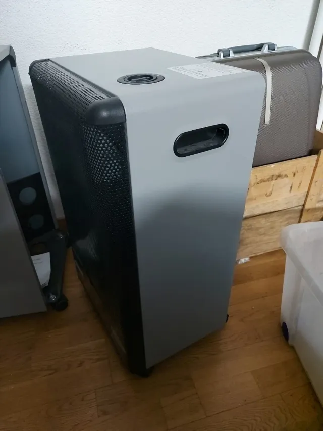 Estufa de gas negra Llama Azul