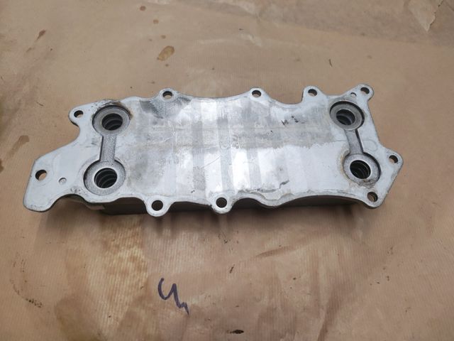 Raffreddatore olio Mercedes OM6421800165