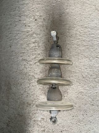 Aislador Eléctrico Suspensión Cerámico