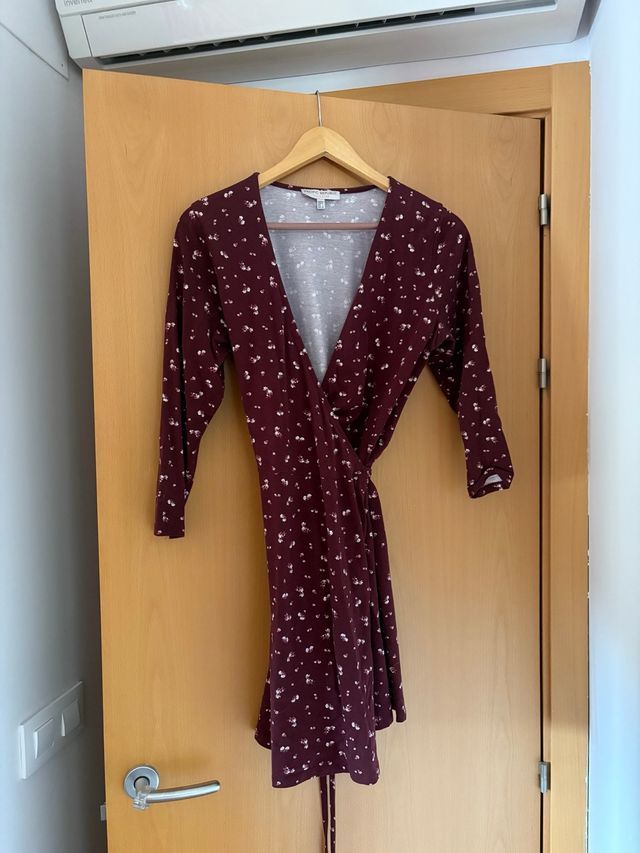 Vestido cruzado estampado