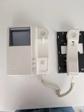 Intercomunicador Bticino com Ecrã