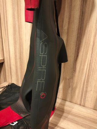 Neopreno Zone3 Aspire Talla L, hombre.