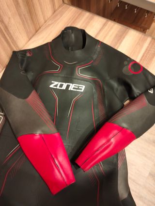 Neopreno Zone3 Aspire Talla L, hombre.