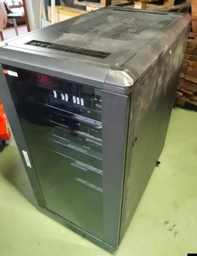 Rack Servidor 42U HPE Lenovo + UPS Salicru