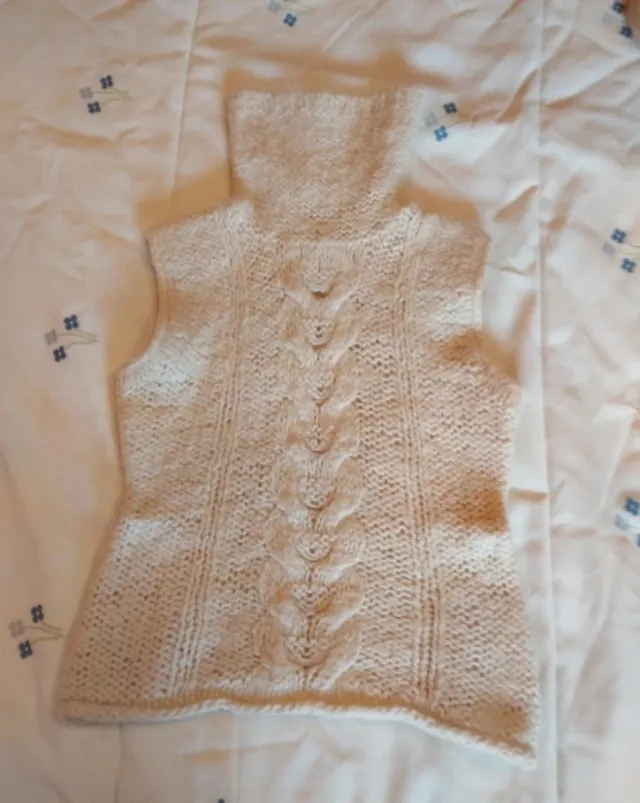 Chaleco de punto beige