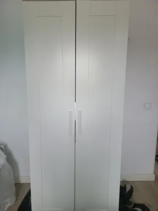 Guardaroba bianco Ikea Brimnes