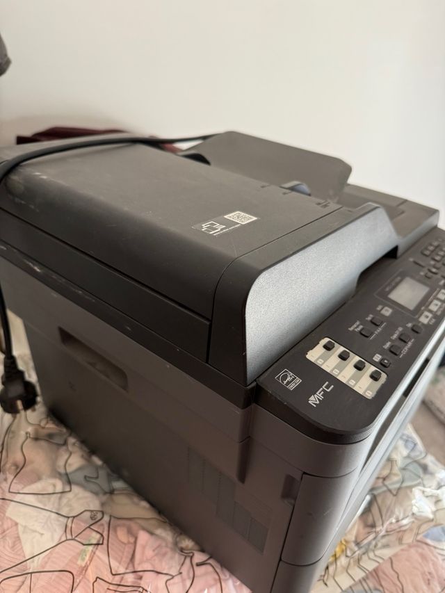 Impresora Monocromo Brother MFC-L2710DW