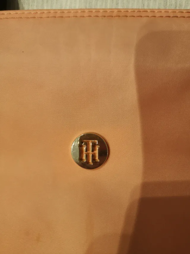 Bolso Tote Tommy Hilfiger Naranja y Negro