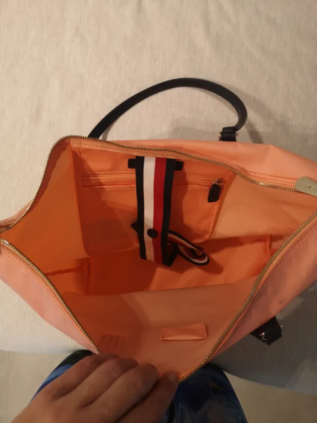Bolso Tote Tommy Hilfiger Naranja y Negro