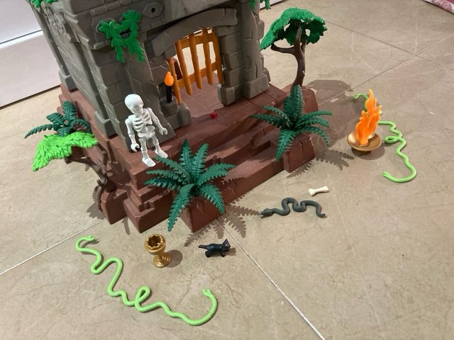 Lote Playmobil Templo Maya Esqueleto