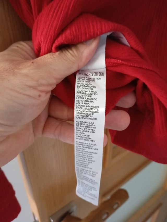 Blusón Calao Talla XL/44 Rojo