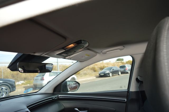 HYUNDAI Tucson 1.6 TGDI 48V Maxx Sky