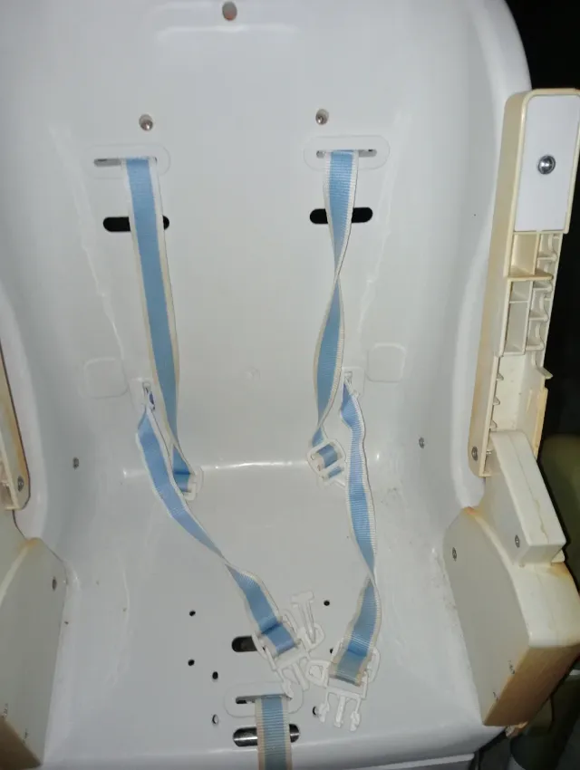 Trona de bebé con diseño de oso