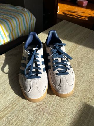 Zapatillas Adidas Gazelle Beige y Azul
