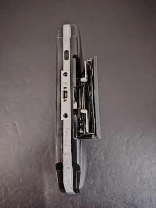 PSP 1004 Negra con 1 Año de Garantía