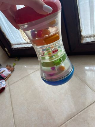 Torre Fisher Price con palline colorate