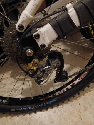 Bicicleta kona stab descenso dh