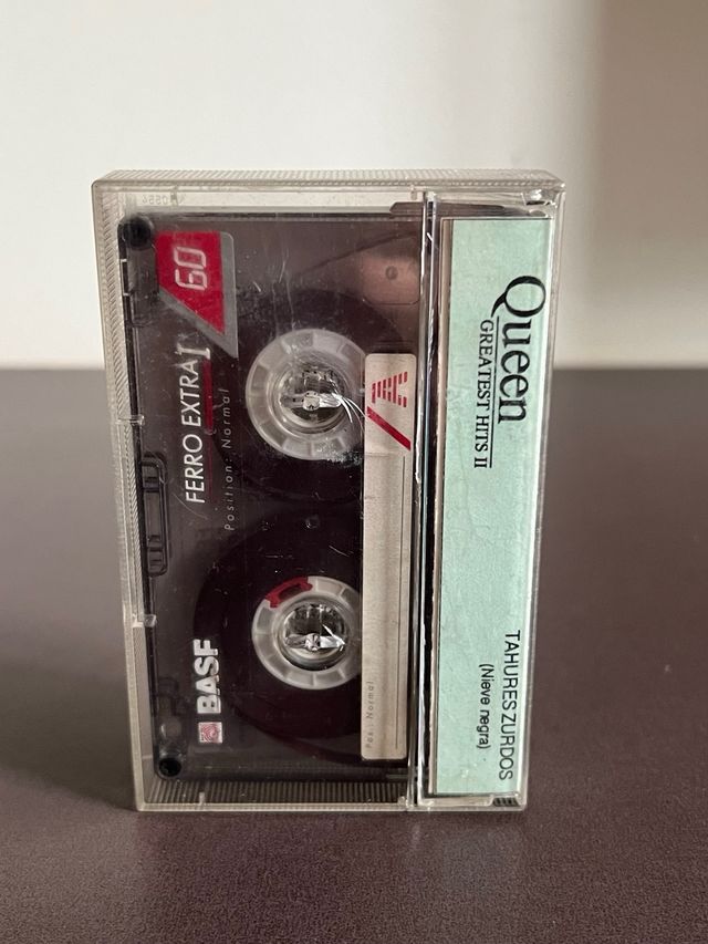Queen - Greatest Hits II Cassette