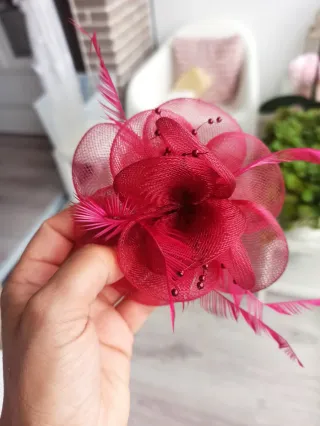 Conjunto bolso, zapatos y tocado color bugambilla