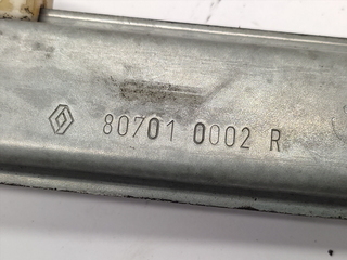 ELEVALUNAS DELANTERO IZQUIERDO 807010002R RENAULT