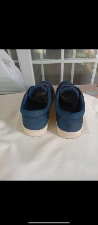 Zapatos deportivos  43 : 12,90€