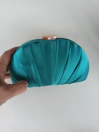 Conjunto bolso, zapatos y tocado turquesa