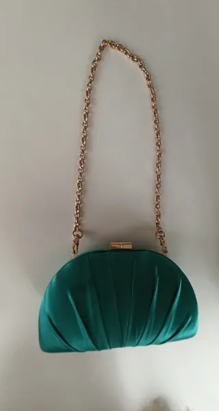 Conjunto bolso, zapatos y tocado turquesa