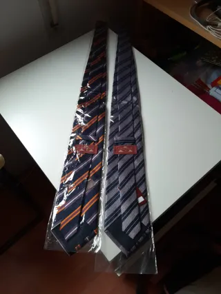 Corbatas Angelo Villonce Rayas