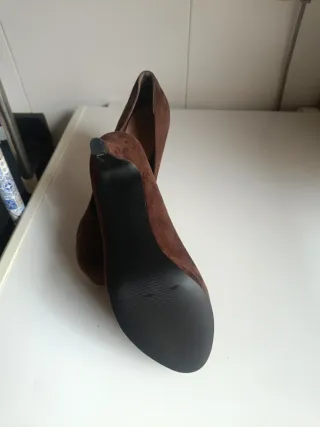 Zapatos de ante marrón con plataforma