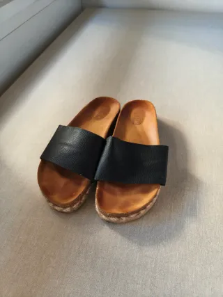 Sandalias Bossanova planas con plataforma