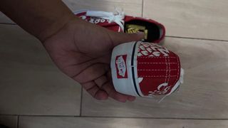 Zapatos Vans Rojos con Estampado Blanco