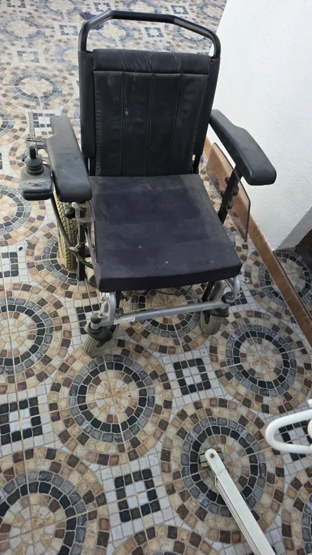 Silla de ruedas eléctrica
