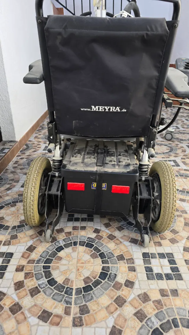 Silla de ruedas eléctrica