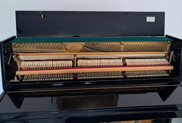 Piano Bernstein Negro(acústico)con silla