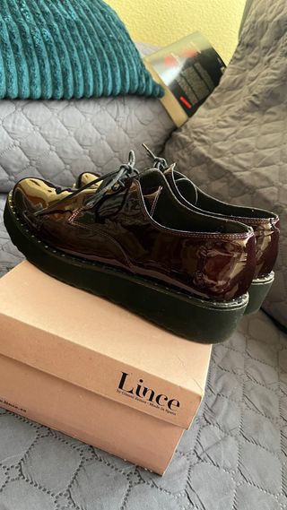 Zapatos Blucher Charol