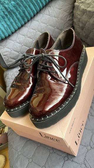 Zapatos Blucher Charol